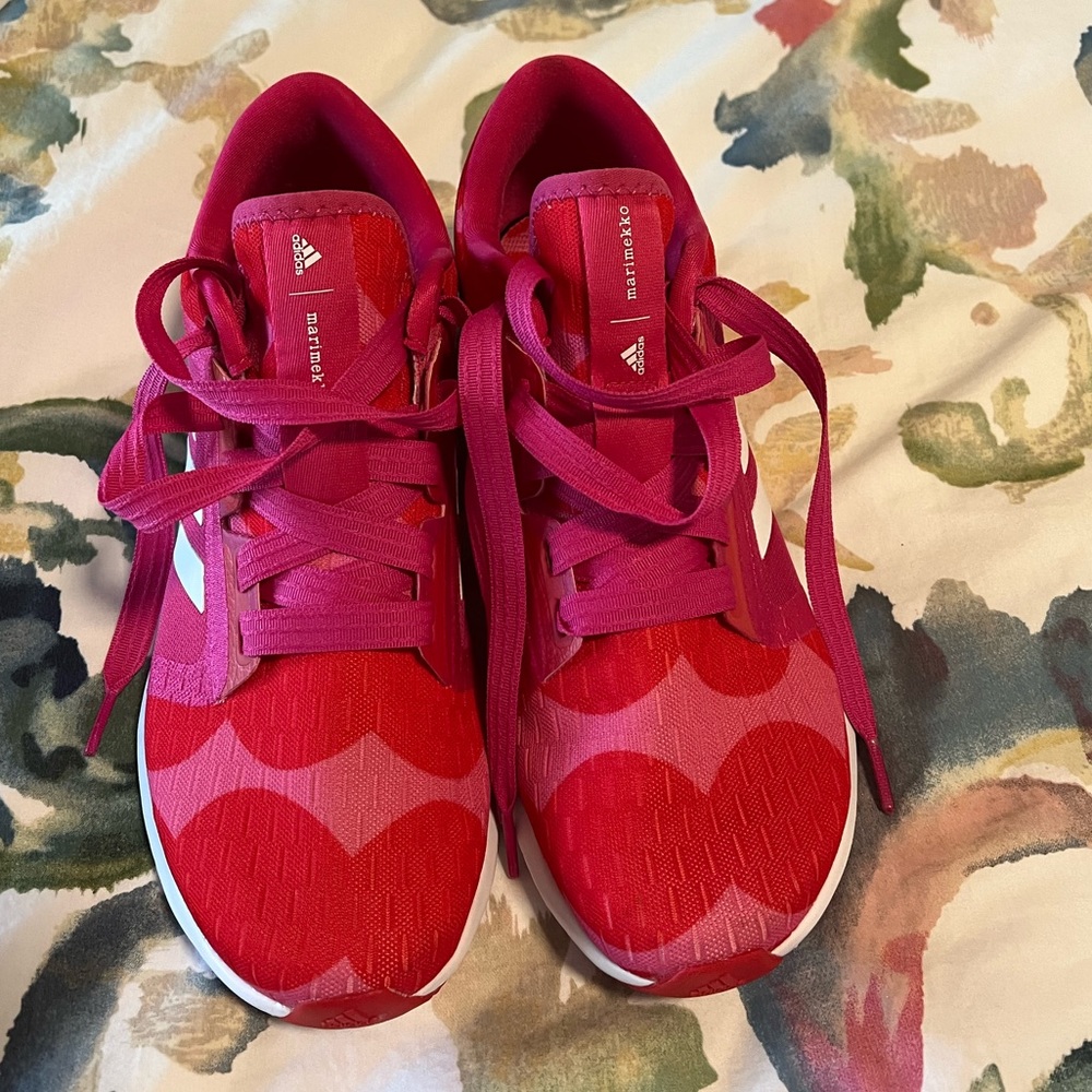 Adidas x Marimekko edge mix sneakers 8.5